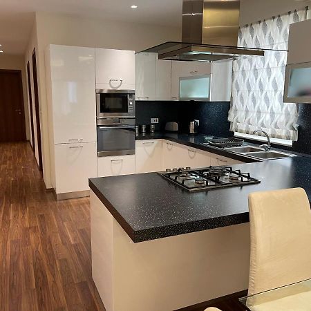 Modern Finished Apartment With Natural Light St. Paul's Bay Bagian luar foto