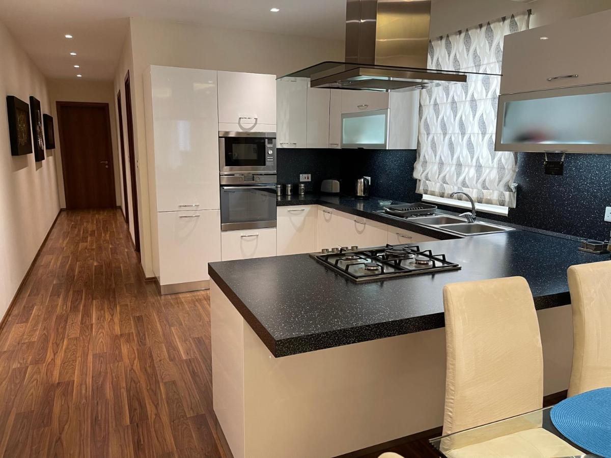 Modern Finished Apartment With Natural Light St. Paul's Bay Bagian luar foto