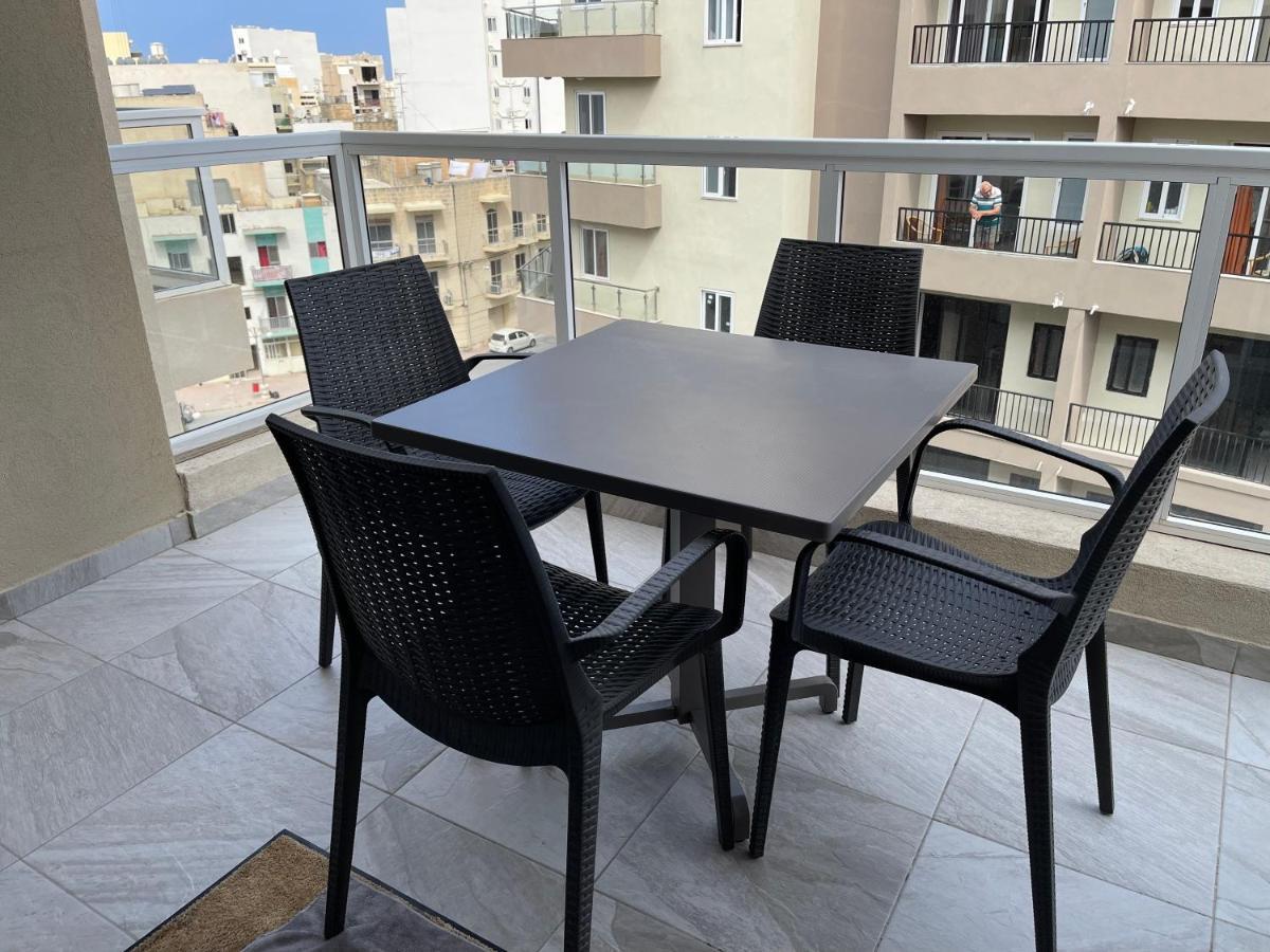 Modern Finished Apartment With Natural Light St. Paul's Bay Bagian luar foto